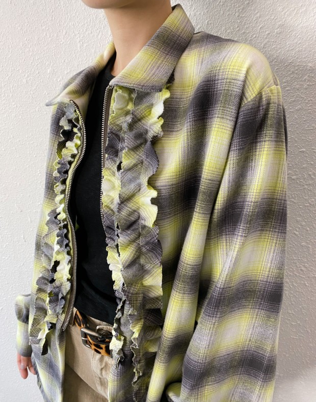 Checker Ruffle Shirt #250207